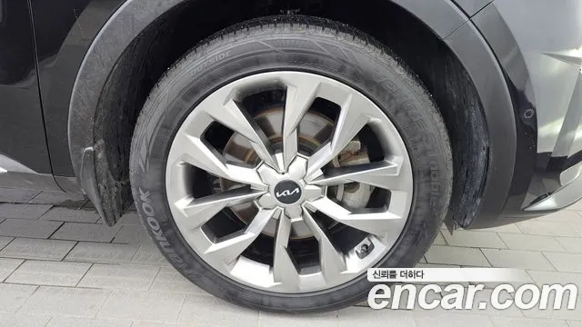 Kia Sorento Sorento 4-е поколение Бензин 2.5T 2WD — Фото автомобиля 16