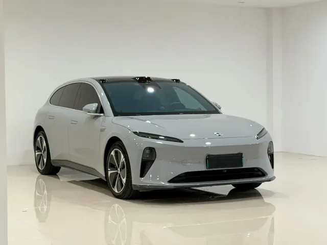 Nio ET5 Touring — Фото автомобиля 10