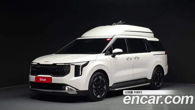 Фотография автомобиля — Kia Carnival 4th Gen