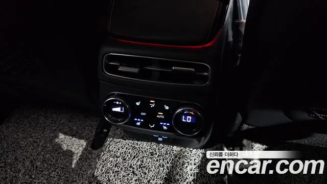 Genesis GV70 2.5T Бензин AWD — Фото автомобиля 7