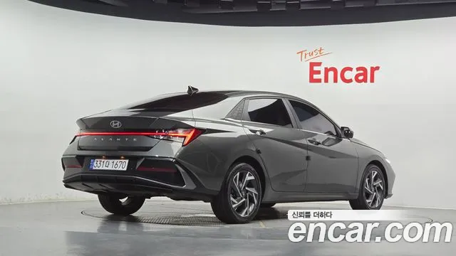 Hyundai AVANTE Новый Avante (CN7) — Фото автомобиля 2