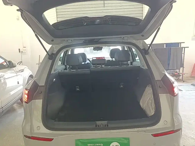 Geely Galaxy E5 — Фото автомобиля 18