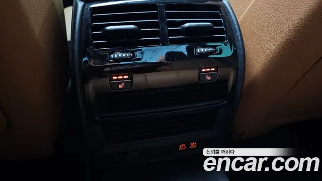 BMW 5 Series G30 — Фото автомобиля 24