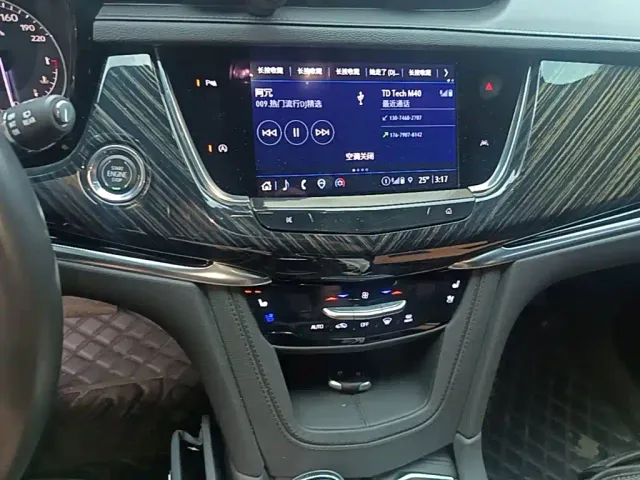 Cadillac XT6 — Фото автомобиля 17