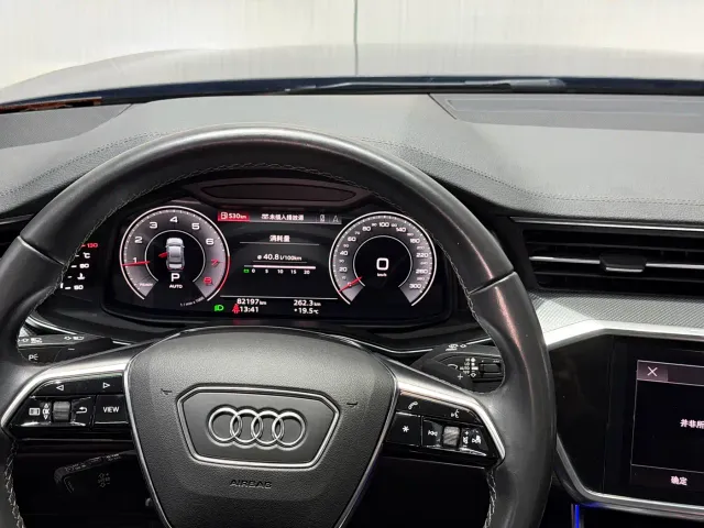 Audi A6L — Фото автомобиля 12