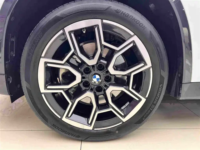 BMW X1 — Фото автомобиля 21