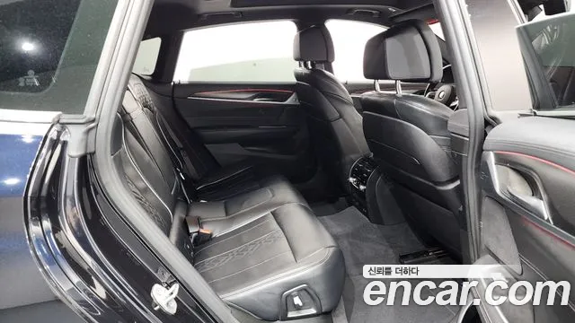 BMW Gran Turismo — Фото автомобиля 9