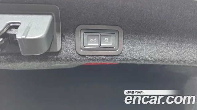 Audi A6 45 TFSI Premium — Фото автомобиля 30