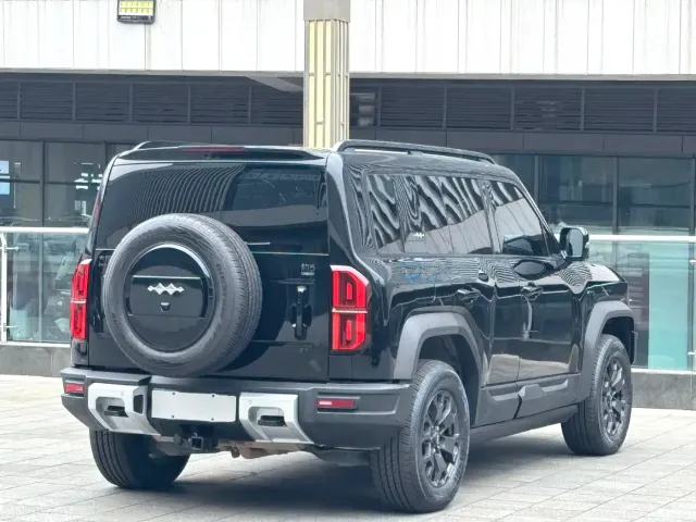 BYD FangChengBao Leopard 5 — Фото автомобиля 9