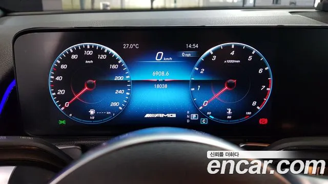 Mercedes-Benz GLB-Class — Фото автомобиля 8