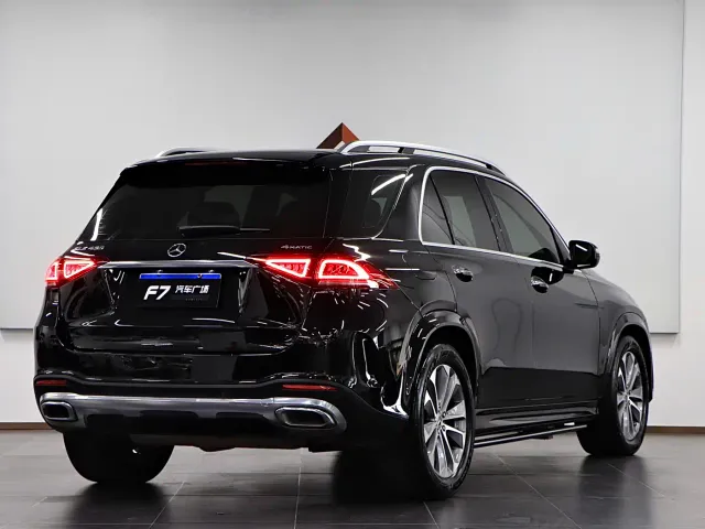 Mercedes-Benz GLE-Class — Фото автомобиля 6