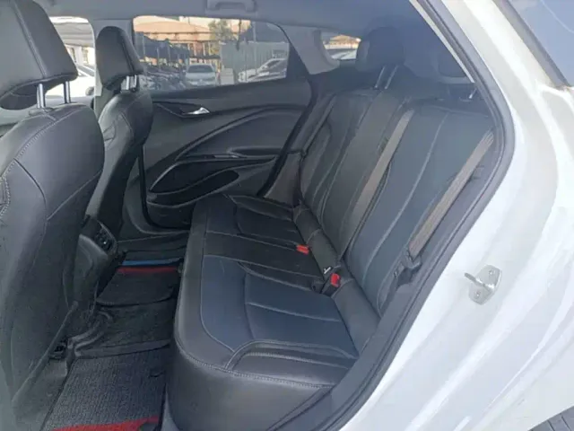 Buick Velite 6 — Фото автомобиля 16