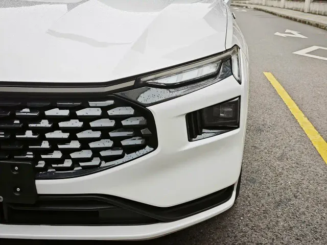 Ford Mondeo — Фото автомобиля 4