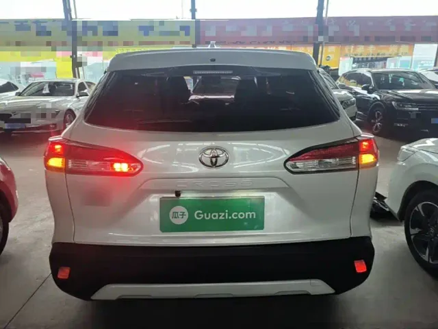 Toyota Corolla Cross — Фото автомобиля 5