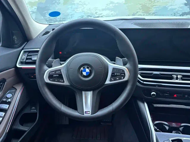 BMW 3 Series — Фото автомобиля 10