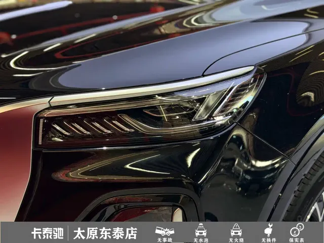 Hongqi HS5 — Фото автомобиля 7