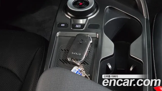 Kia EV6 — Фото автомобиля 22