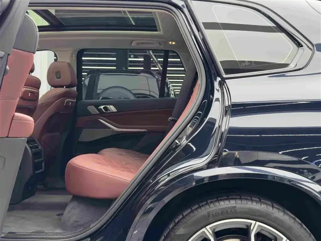 BMW X5 — Фото автомобиля 9