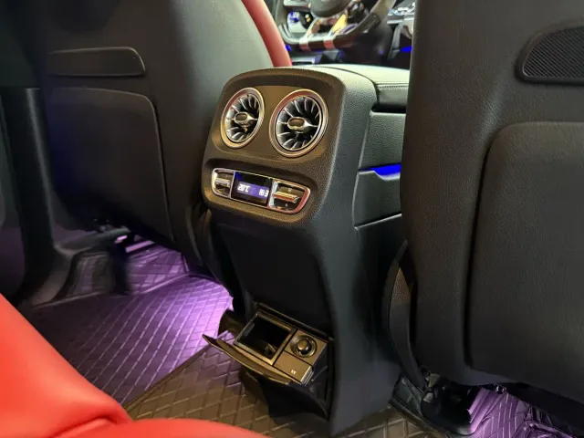 Mercedes-Benz G-Class — Фото автомобиля 11