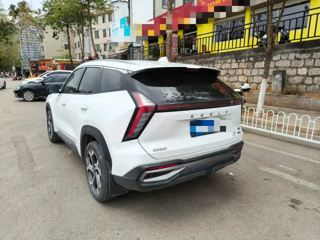 Geely Boyue L — Фото автомобиля 9