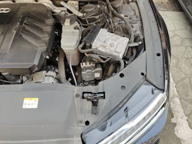 Audi A7L — Фото автомобиля 21