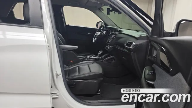 Chevrolet Trailblazer — Фото автомобиля 11