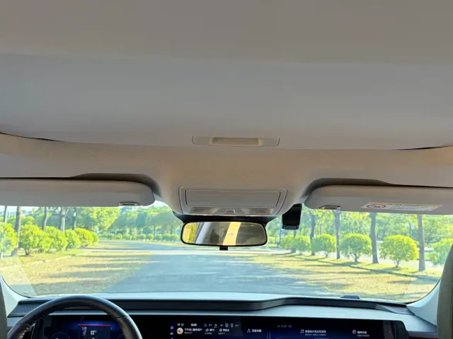 Ford Mondeo — Фото автомобиля 12