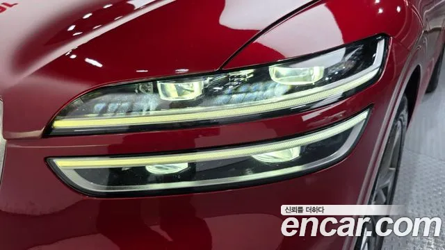 Genesis GV70 Electrified — Фото автомобиля 7