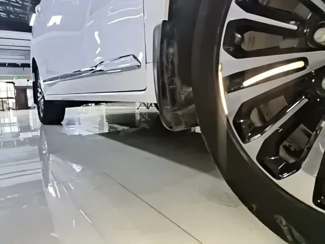 Wuling Jiachen — Фото автомобиля 20