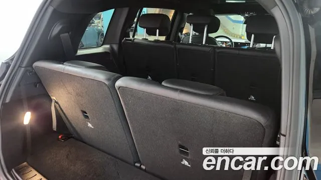 Mercedes-Benz GLB-Class — Фото автомобиля 16