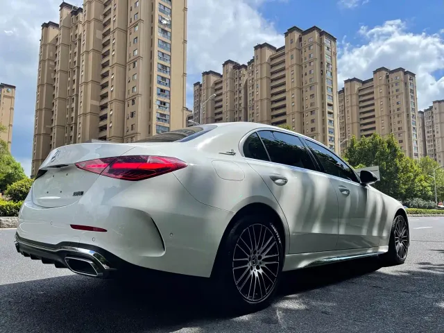Mercedes-Benz C-Class — Фото автомобиля 4