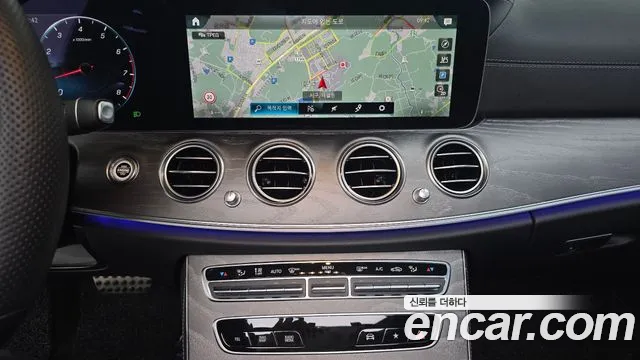 Mercedes-Benz E-Class W213 — Фото автомобиля 18