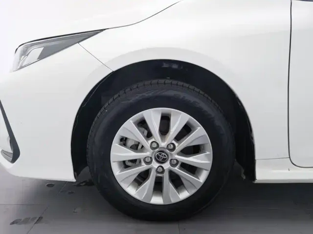 Toyota Corolla — Фото автомобиля 17