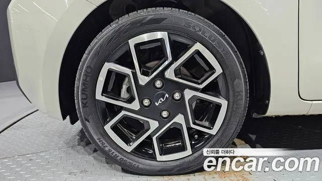Kia RAY Новый Kia Ray Signature — Фото автомобиля 5