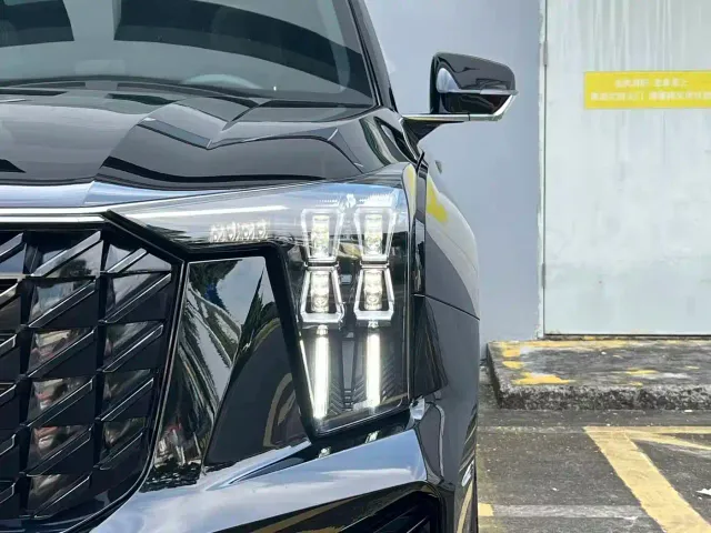 GAC Trumpchi GS8 — Фото автомобиля 7