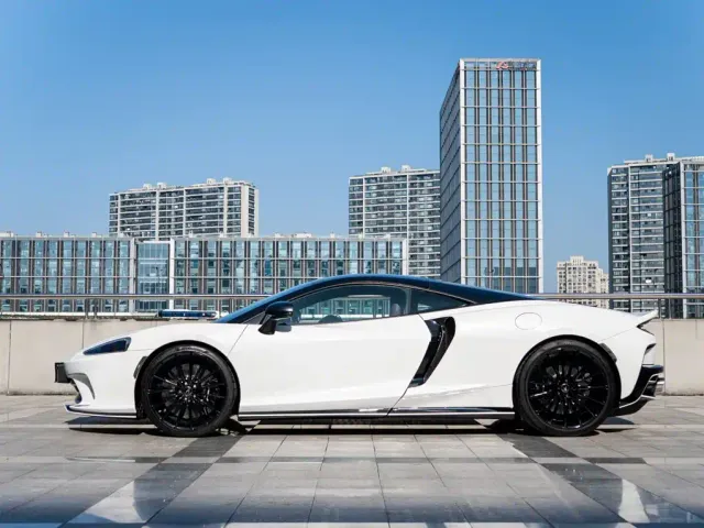 McLaren GT — Фото автомобиля 5