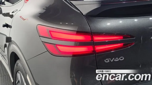 Genesis GV60 — Фото автомобиля 8