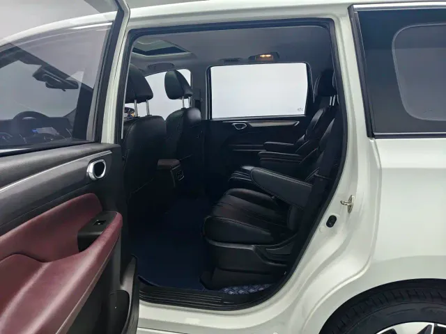 GAC Trumpchi M6 — Фото автомобиля 6