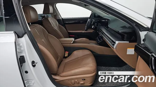 Hyundai Grandeur GN7 — Фото автомобиля 17