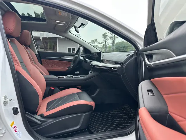 Changan Eado — Фото автомобиля 16