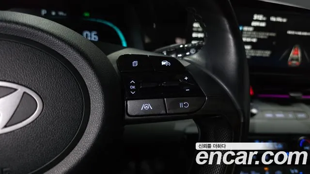 Hyundai Avante CN7 — Фото автомобиля 30