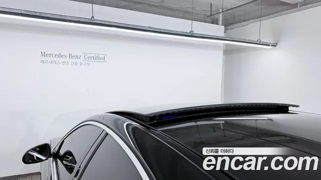 Mercedes-Benz S-Class — Фото автомобиля 12