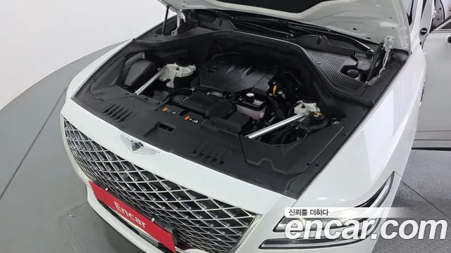 Genesis GV80 2.5T Бензин AWD — Фото автомобиля 6