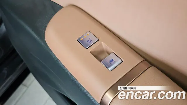 Hyundai Grandeur GN7 — Фото автомобиля 24