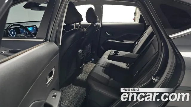 Hyundai Kona — Фото автомобиля 18