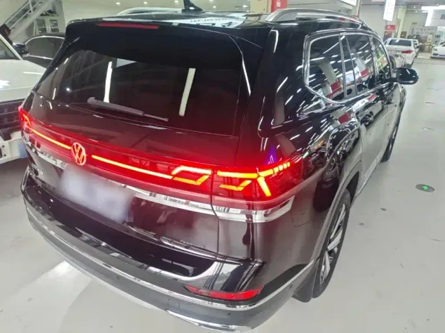 Volkswagen Teramont — Фото автомобиля 6