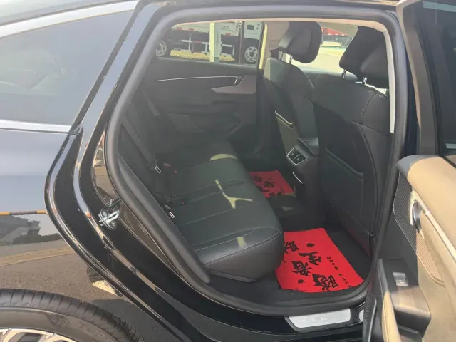 Buick LaCrosse — Фото автомобиля 7