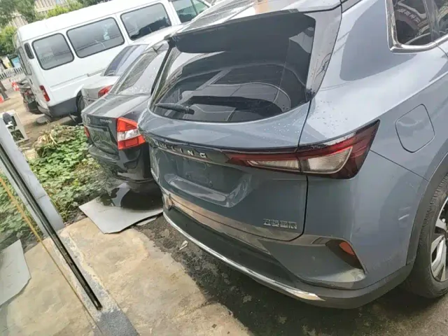 Wuling Asta — Фото автомобиля 5