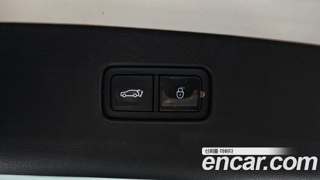 Genesis GV70 2.5T Бензин AWD — Фото автомобиля 15