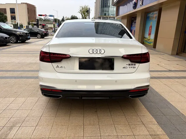 Audi A4L — Фото автомобиля 8